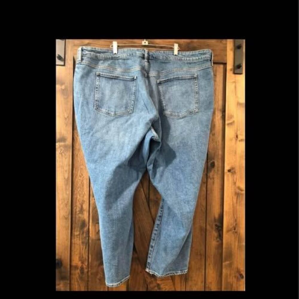 3X size 28 Old Navy Jean capri High Rise Curvy Straight pocket 28” Inseam C7245